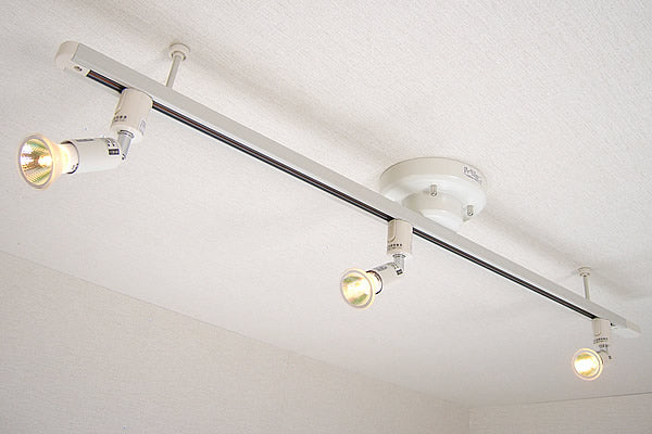 無印良品 スポットライト 天井照明 ホワイト 4台セット ダクトレール付 ランプ